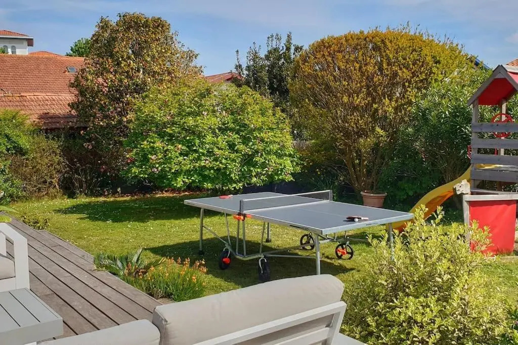 Maison et T2 au calme, jardin & Spa, proche plages
