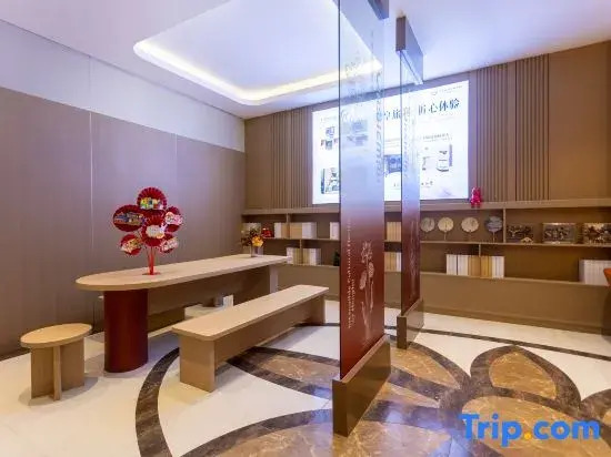 YaSheMan Hotel (Honghu Yasi Plaza Store)