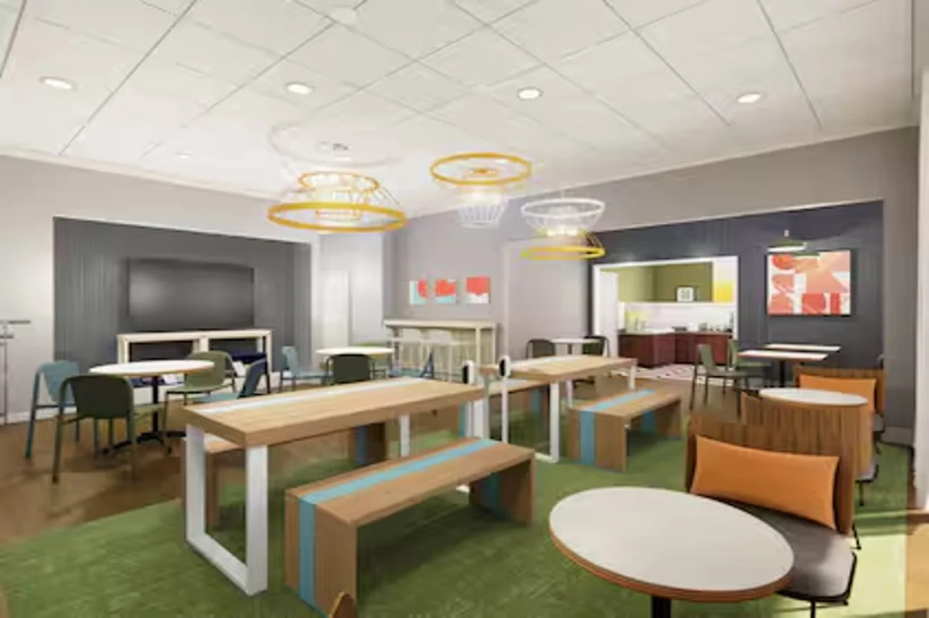 Spark by Hilton La Crosse Onalaska