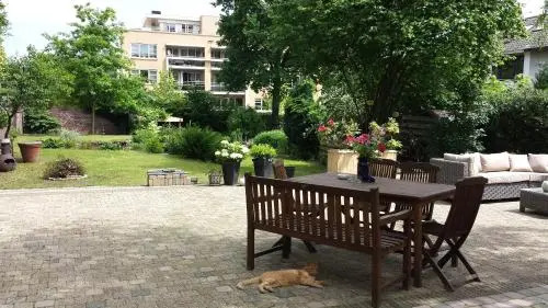 Bed and Breakfast Allure