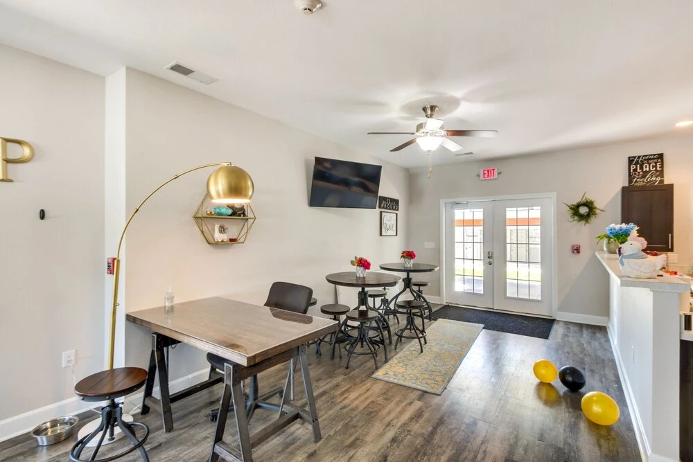 Emporia Apt w/ Playground: 2 Mi to Main Street!