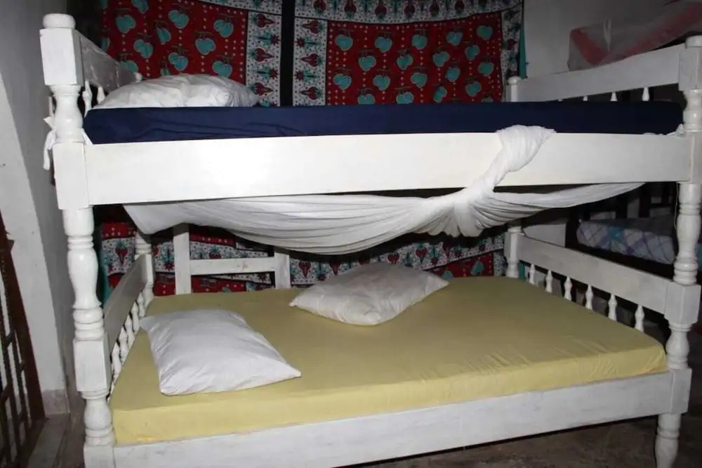 Travellers Paradise Diani - Hostel