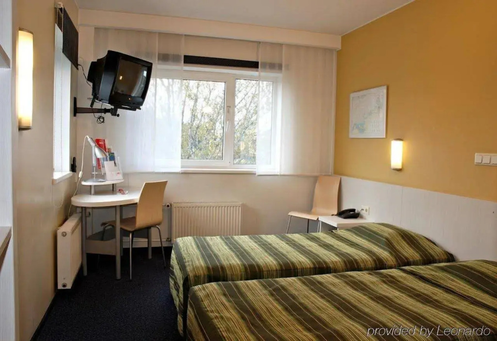 Tallink Express Hotel
