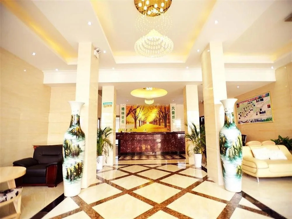 GreenTree Inn Hunan Zhangjiajie Daqiao Road Ziwu Park Express Hotel