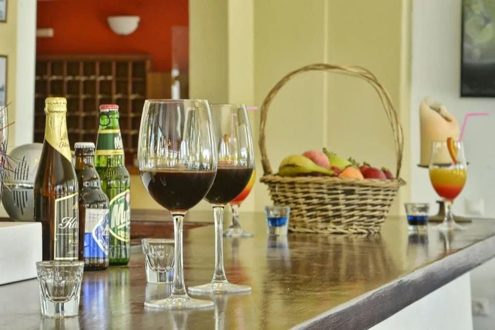Likithos Hotel