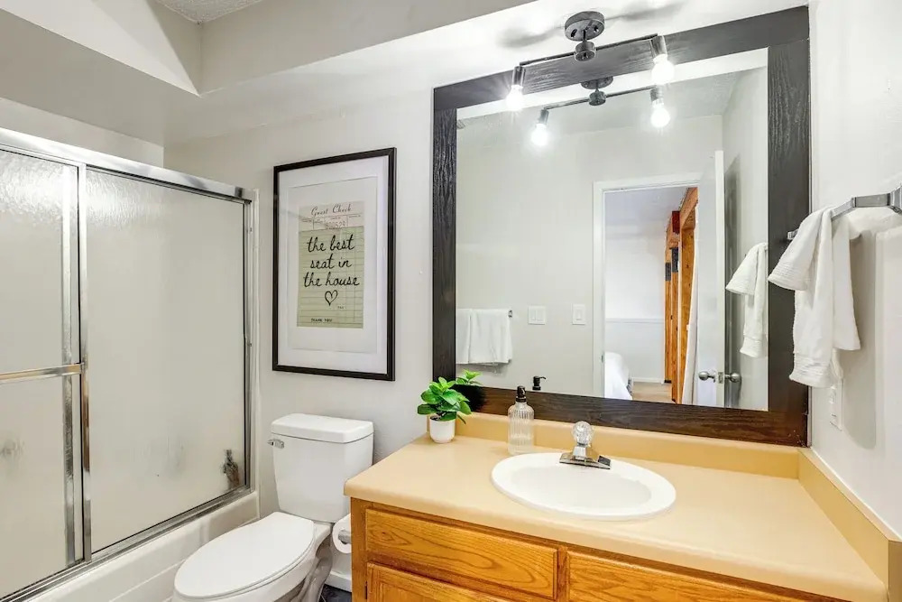 Walk to Lift: Mtn-view Crested Butte Condo w/ Loft