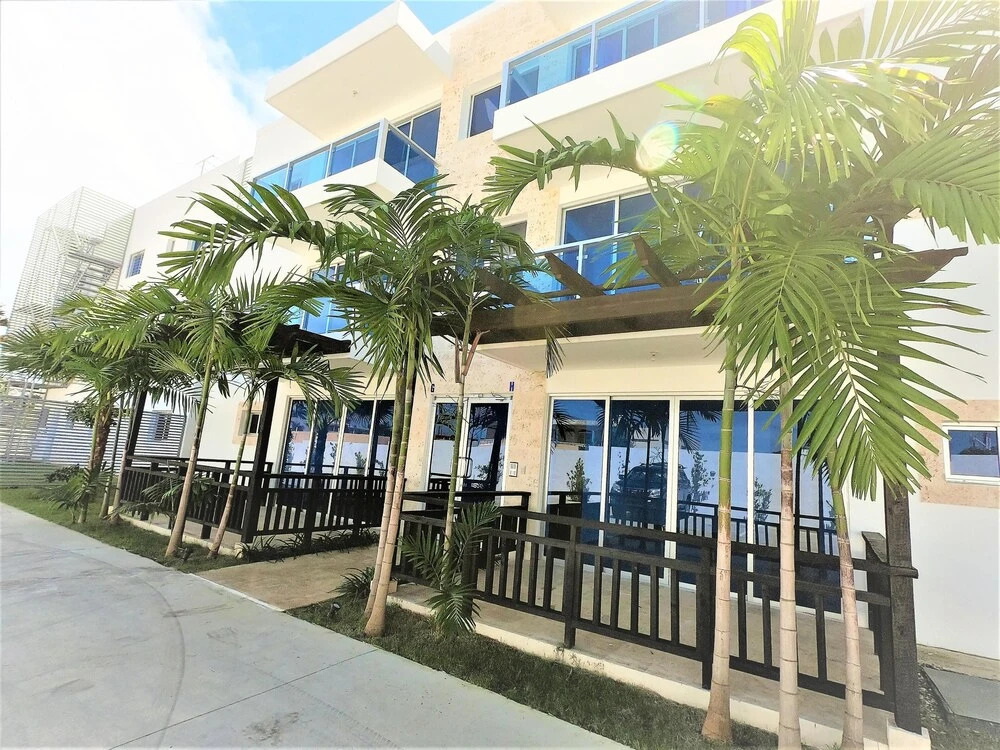 Near the Beach new and Modern Penthouse Coral H3