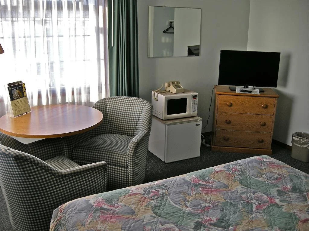 Azalea Lodge