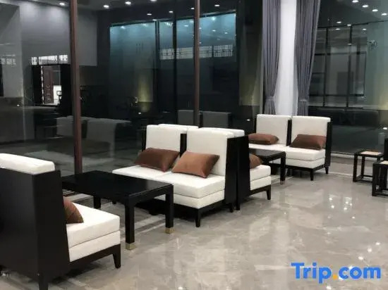 Shanghai Yazhu Art Hotel (Chongming Xinhe Town)