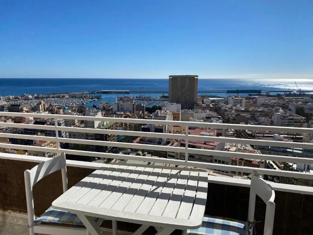 Apartamento 19th floor & sea view