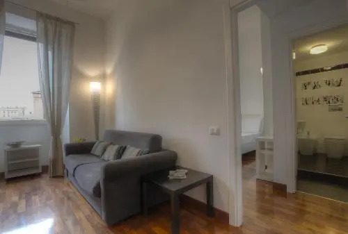 Hotel 4 Coronati