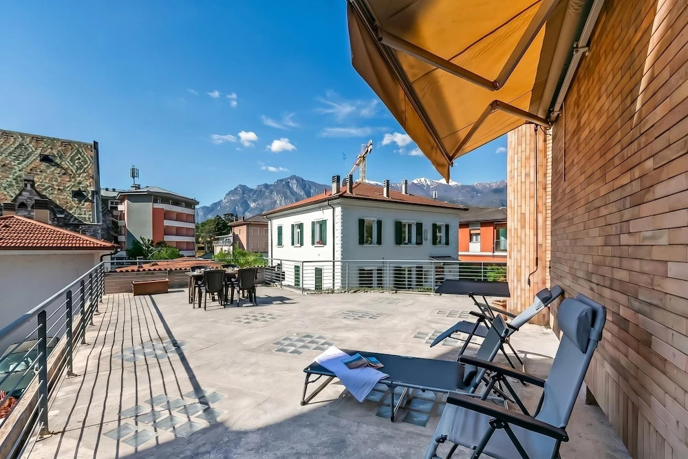 The Arco Round House