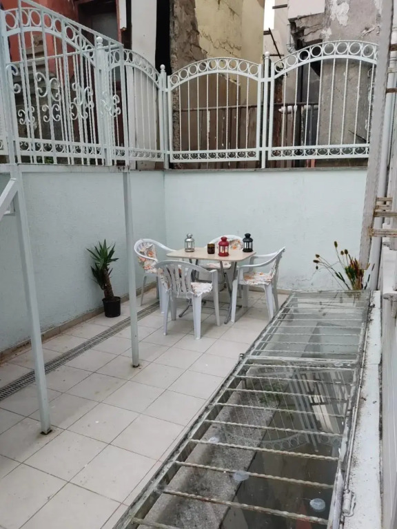 Cozy 1+1 and garden, in center of Kadıköy-İstanbul
