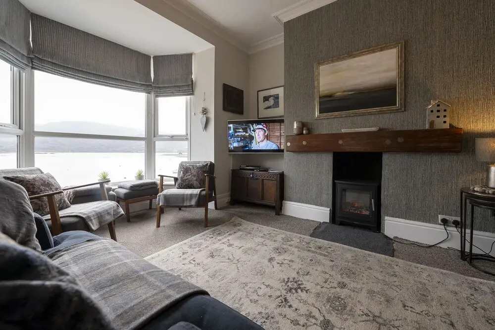 Harbour View - Flat 2 - Tudor House