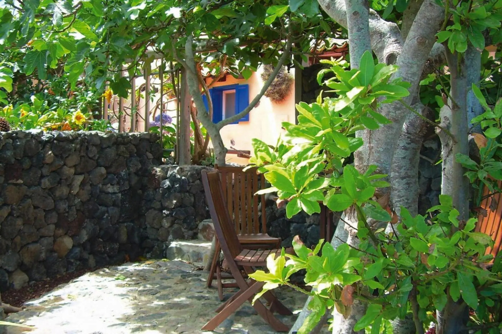 Finca in El Tanque With a Terrace