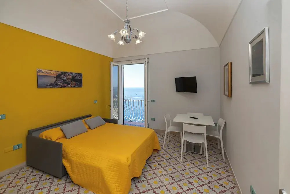 Apartments Amalfi Design Sea View accessible by 250 steps
