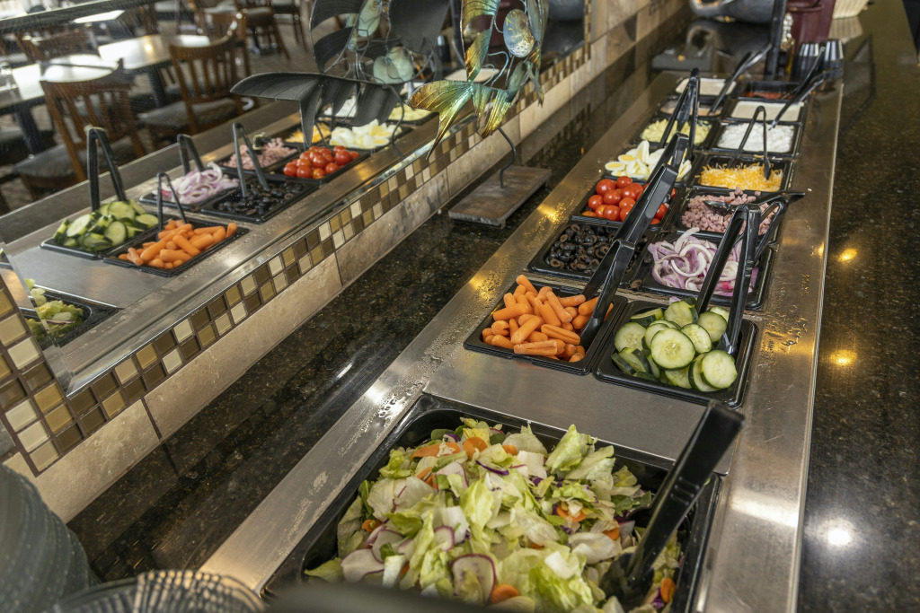 Holiday Inn Detroit Lakes - Lakefront by IHG