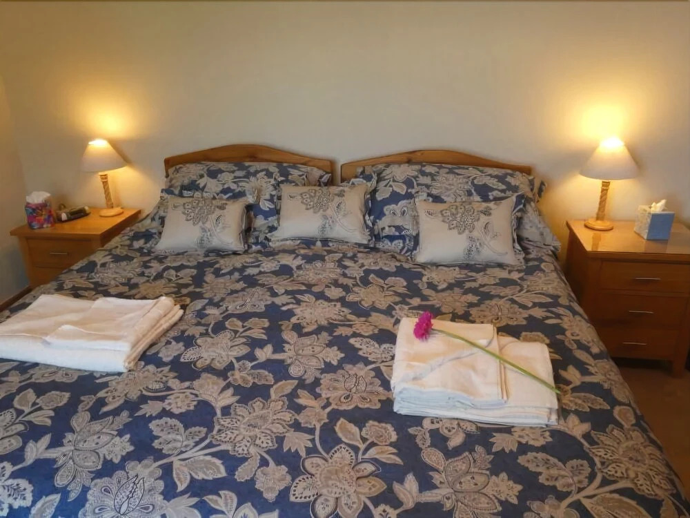 Middle Tremollett Farm Bed and Breakfast
