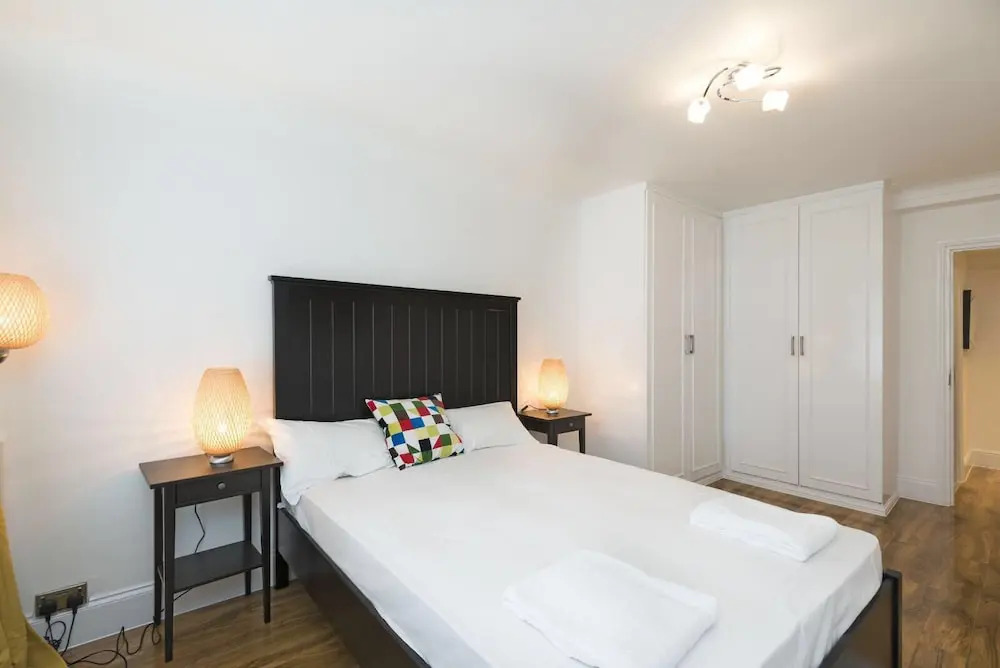 Beautiful 1 Bedroom Apartment Near Hyde Park & Oxford St