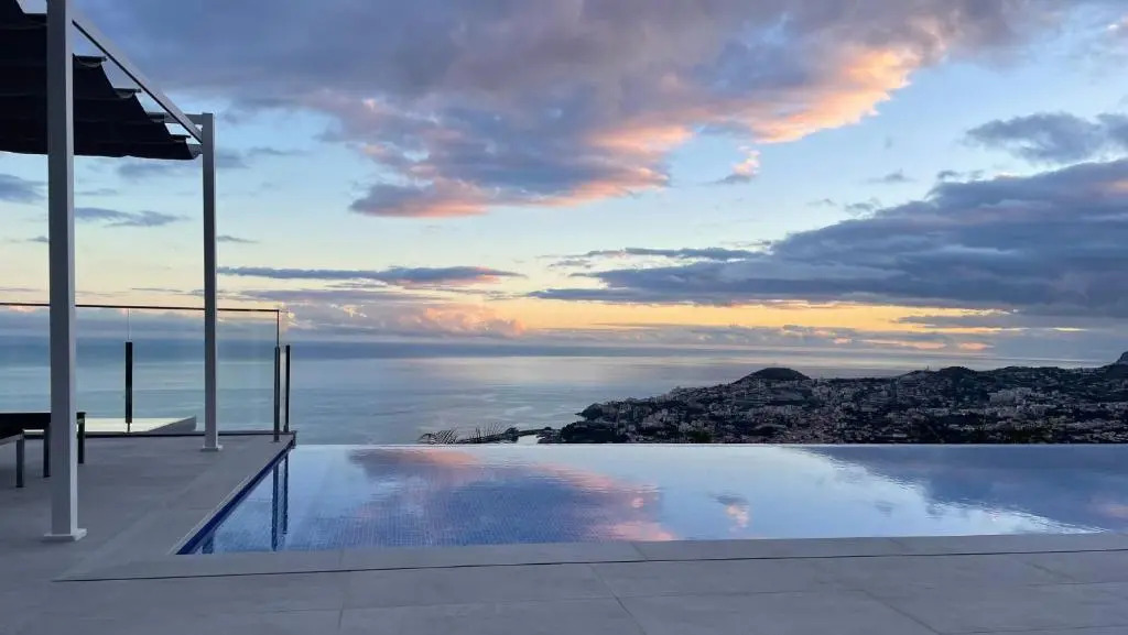Villa Boa Nova Preta by LovelyStay