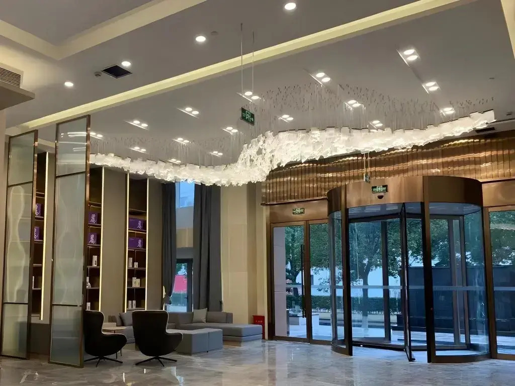 Lavande Hotel (Shanghai Hongfang Development Center)