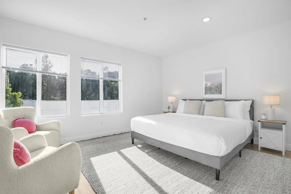 Laurel Ridge: Elevated Canyon Escape With Spa-like Living & Style