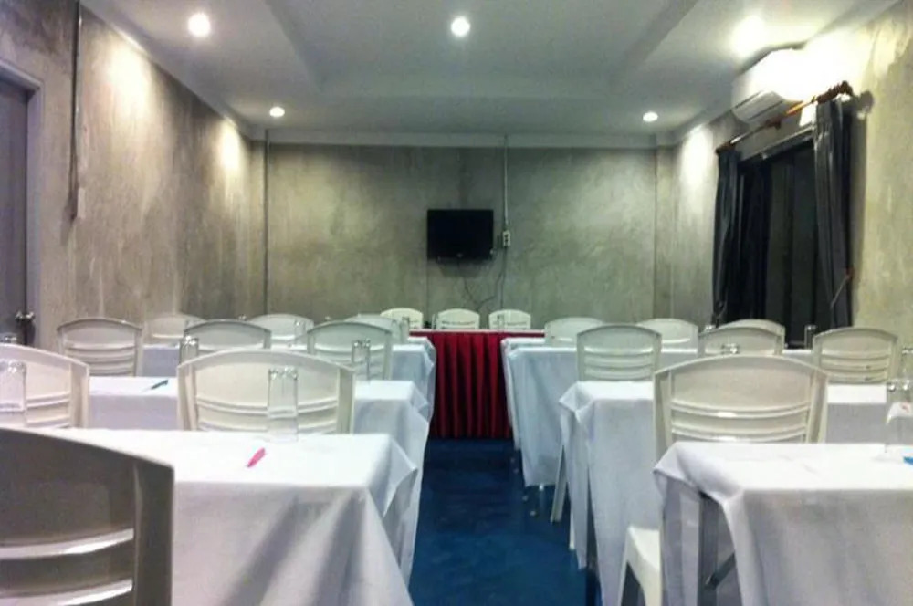 Fabb Hotel Chao Lao Beach