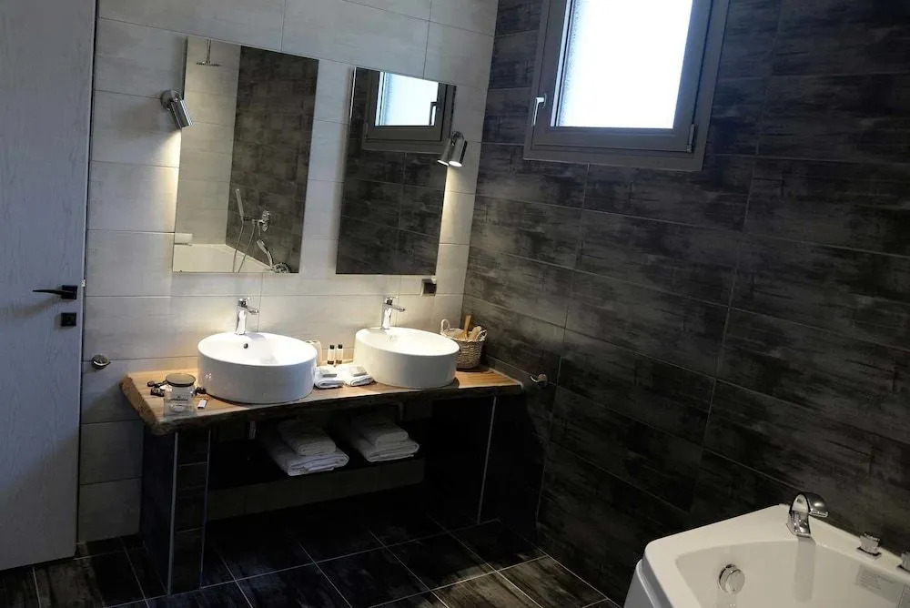 Five Senses Luxury Villas