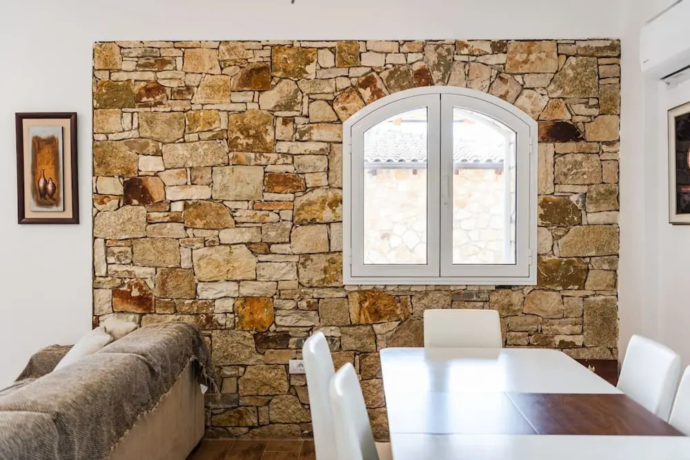 Siar The Large Villa by PikHost