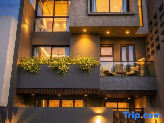 May Lux Villa-5BR- Walk to My Khe Beach