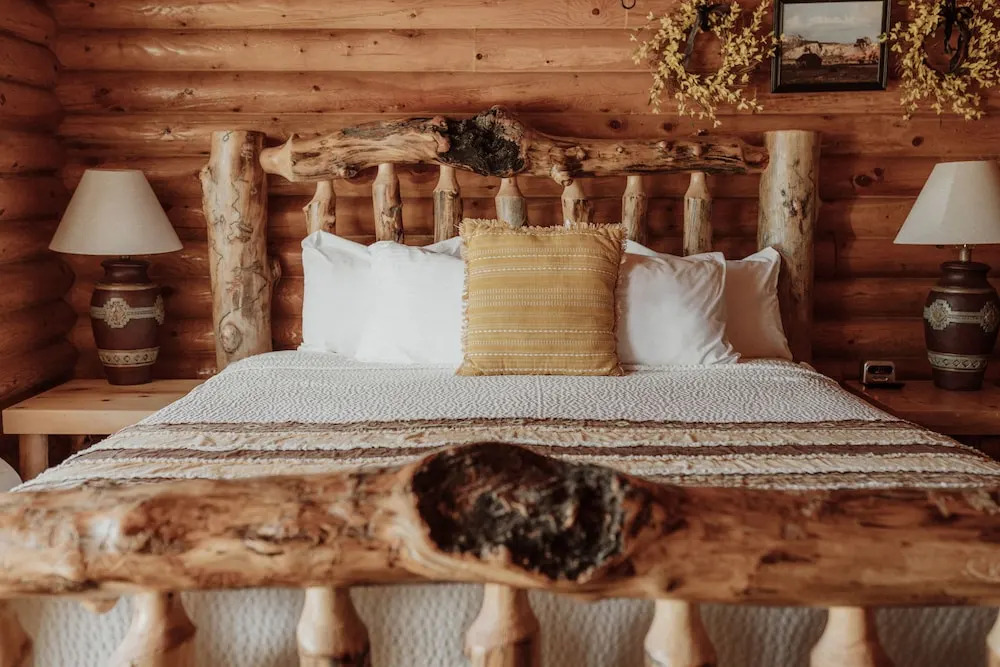 Bryce Canyon Log Cabins