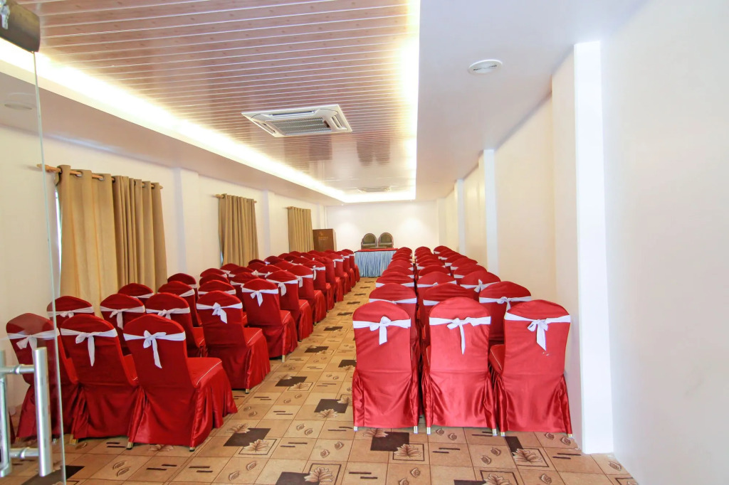 Kuti Resort and Spa