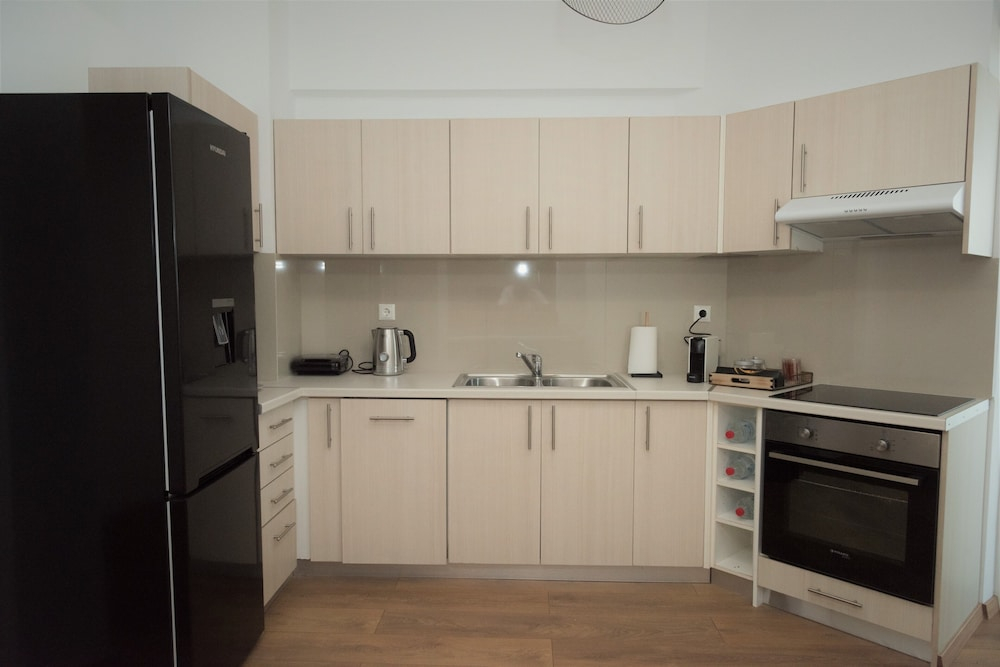 Koules Sea View City Apartment