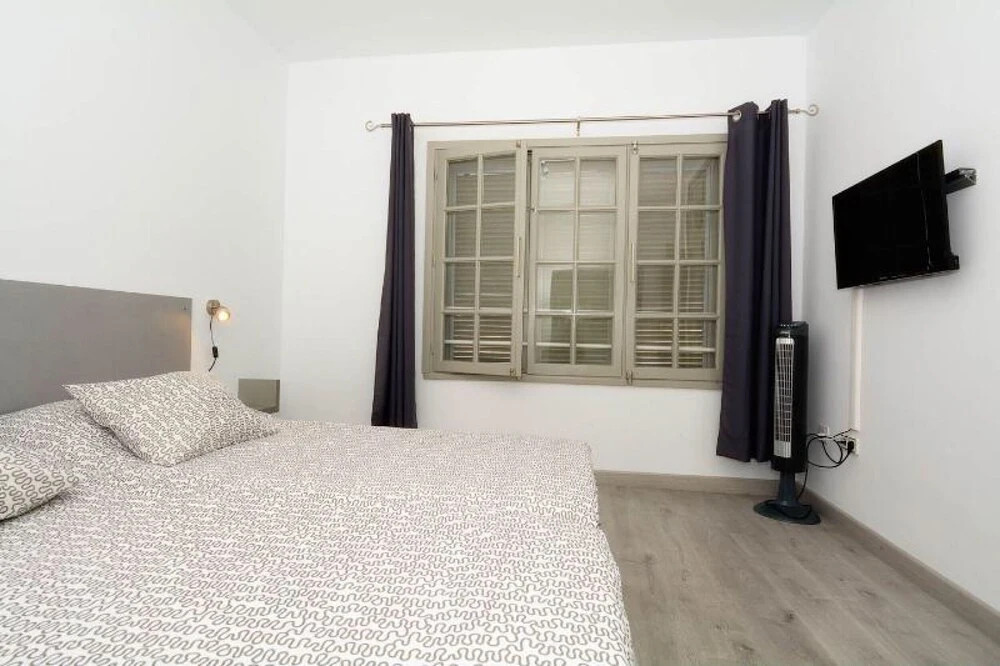 Apartment Belinda With sea View, Sat-tv, Wifi, Only 200m From Playa Grande