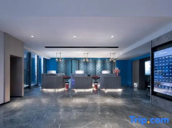 Wassim Hotel (Wuhan Tianhe Airport Aviation Headquarters Subway Station)
