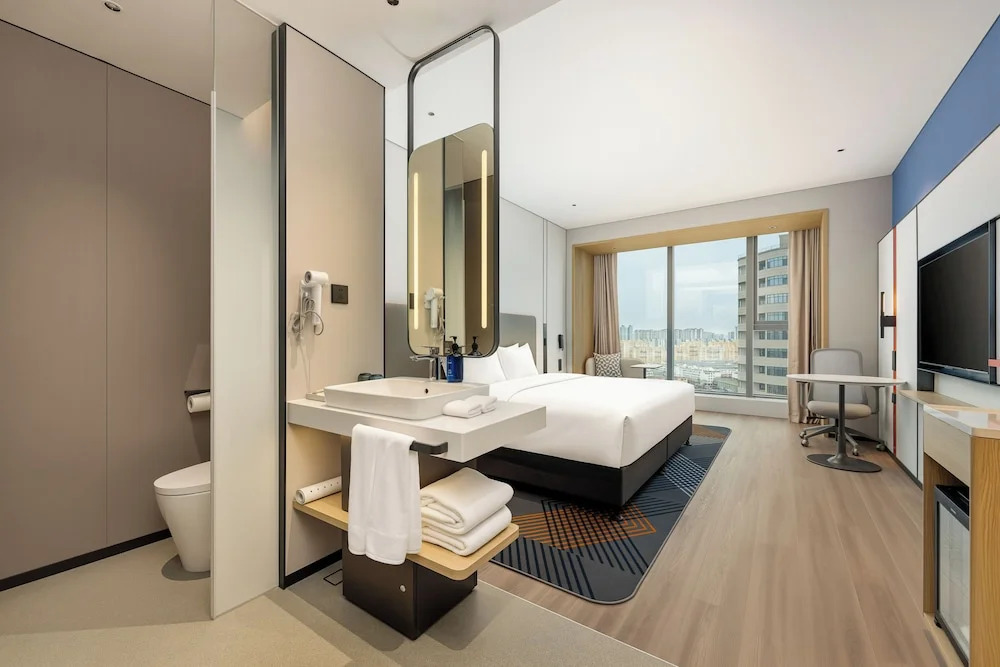 Holiday Inn Express Qinhuangdao Haigang by IHG