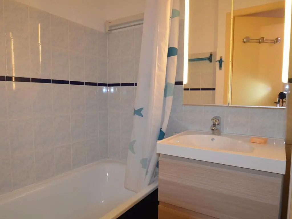 Appartement Les Menuires, 2 pièces, 4 personnes - FR-1-452-28