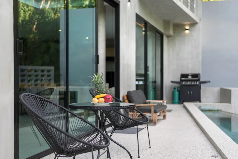 Luxury 3 Bedroom Pool Villa Angle