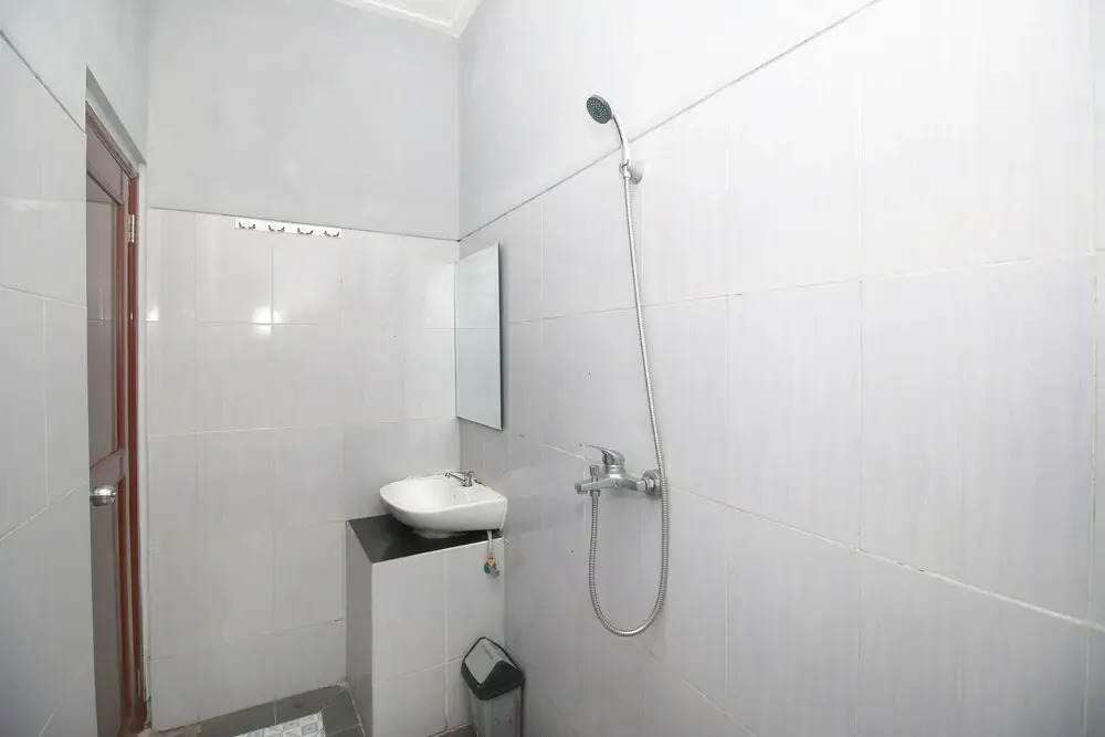 Airy Gadog Megamendung 50 Bogor