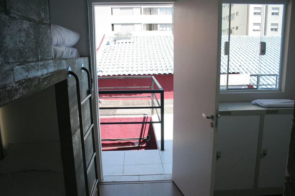 Viva Hostel Design