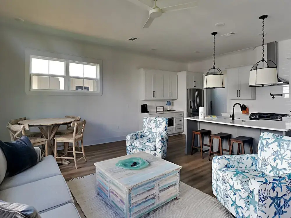 Redfish Harbor Pelican Place