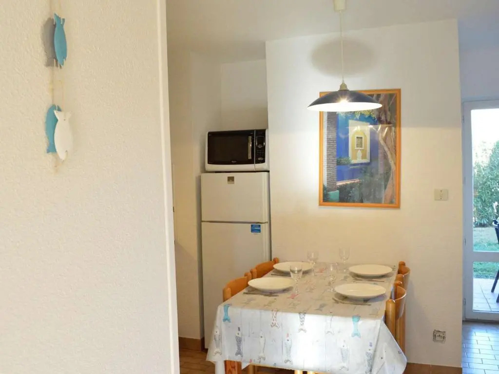 Appartement Cap d'Agde, 3 pièces, 6 personnes - FR-1-249-84