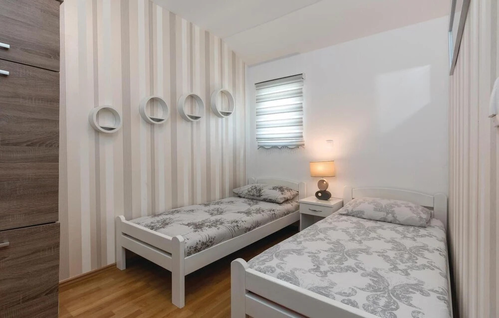 Four-Bedroom Holiday Home In Fazana
