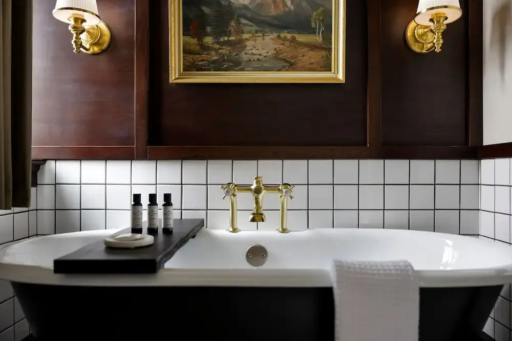 The Avery Hotel