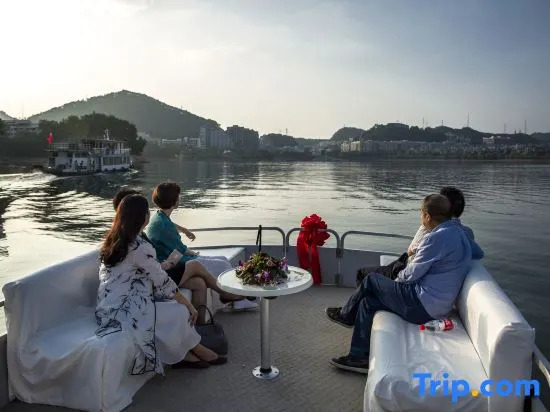 The villa of Thousand Island Lake