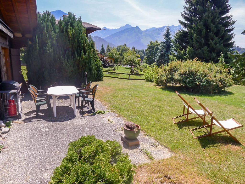 Chalet Chalet Lorila by Interhome