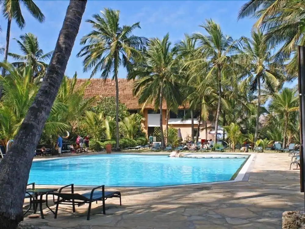 Bahari Dhow Beach Villas