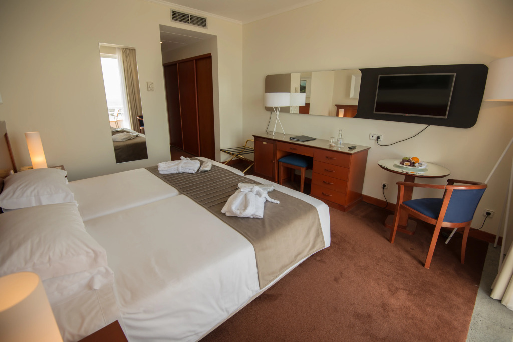 Azoris Faial Garden - Resort Hotel