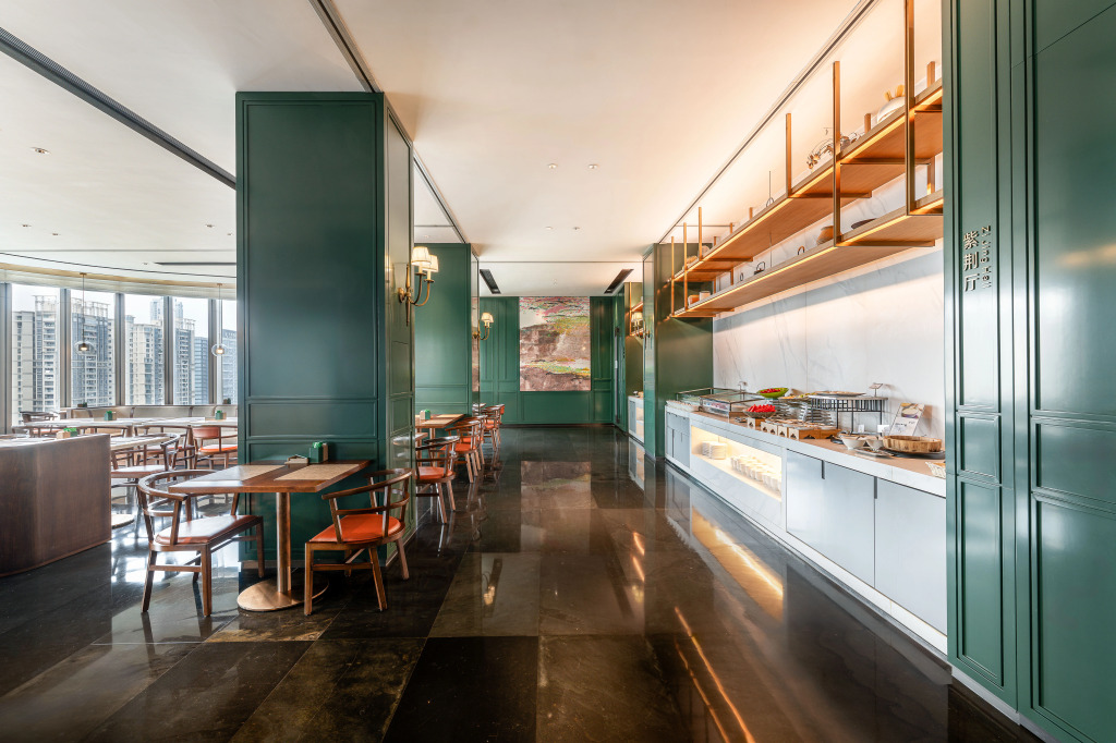 Отель Holiday Inn Guangzhou Zhujiang New Town by IHG