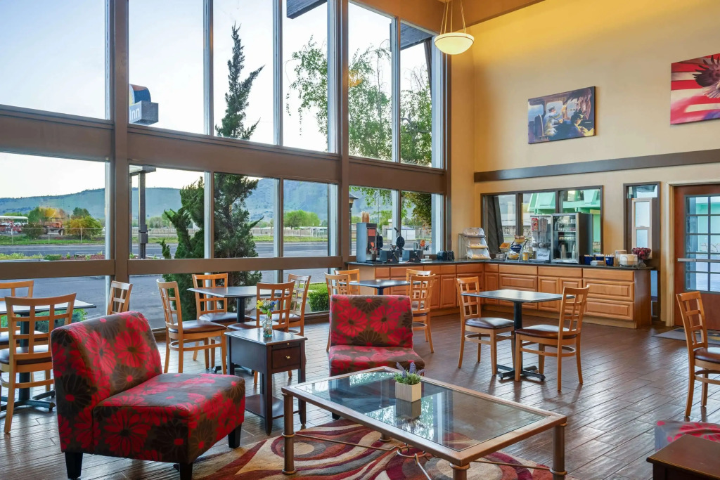 Days Inn by Wyndham Klamath Falls